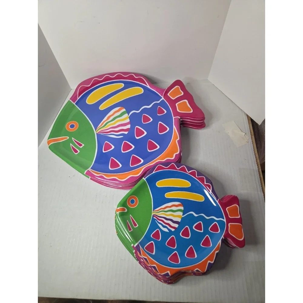 Vintage 1990s Melamine Tropical Fish Plates Made in‎ Taiwan Lot Of 16 Plates